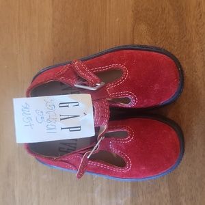 Gap  vintage red 5T girls shoe